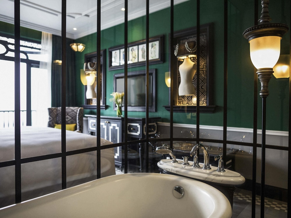 غرفة ديلوكس بسرير كينج، Hotel De La Coupole Mgallery 9/10