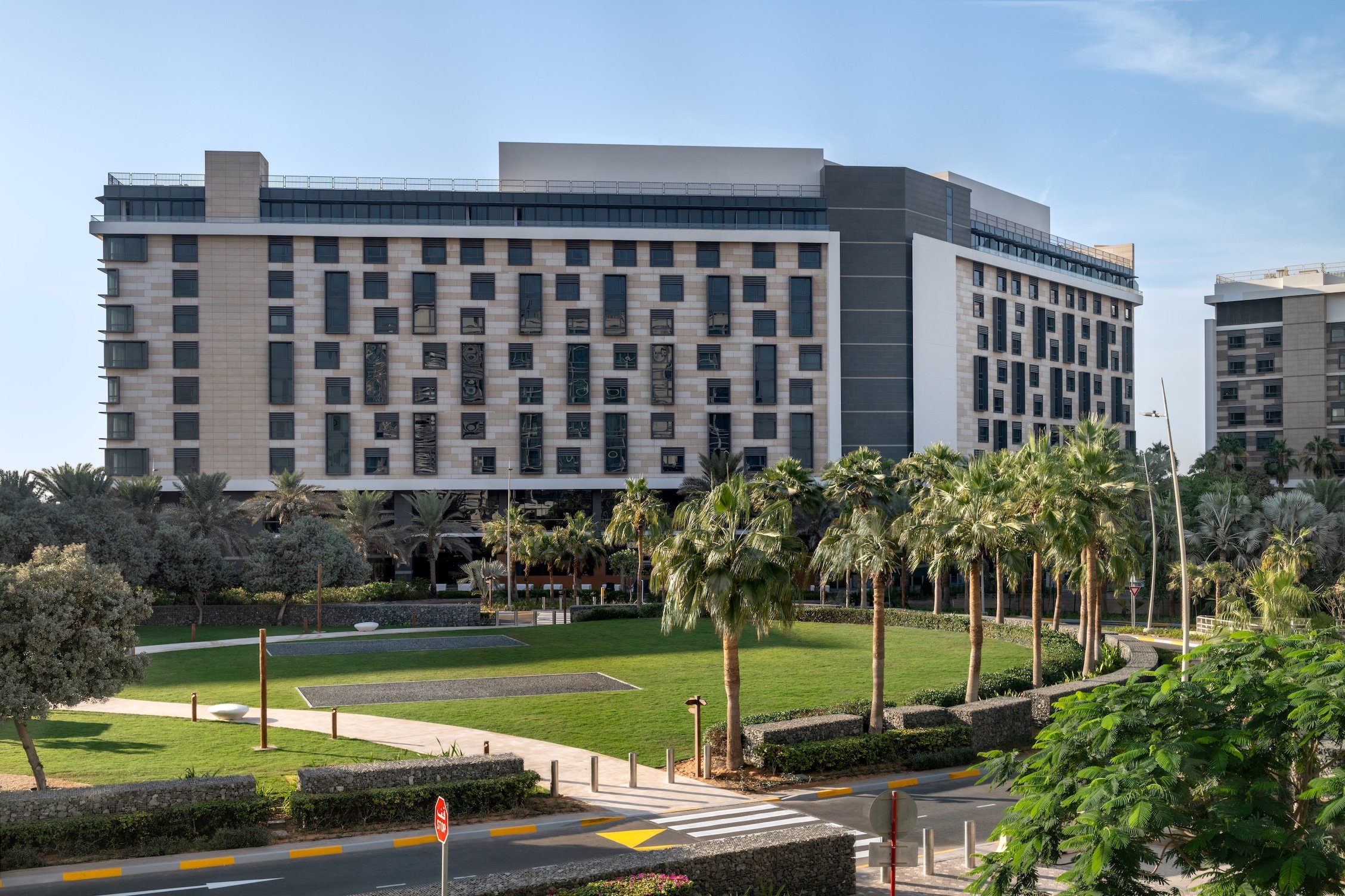 Yas Plaza Mangroves by IHG 8/87
