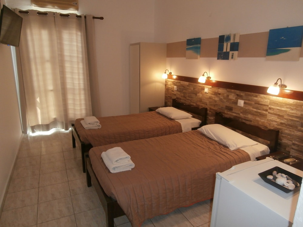 NARKISSOS HOTEL 27/50