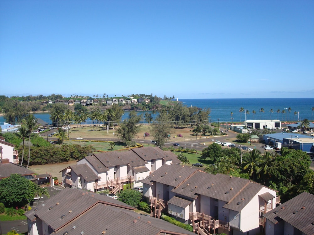 Banyan Harbor Resort 13/75