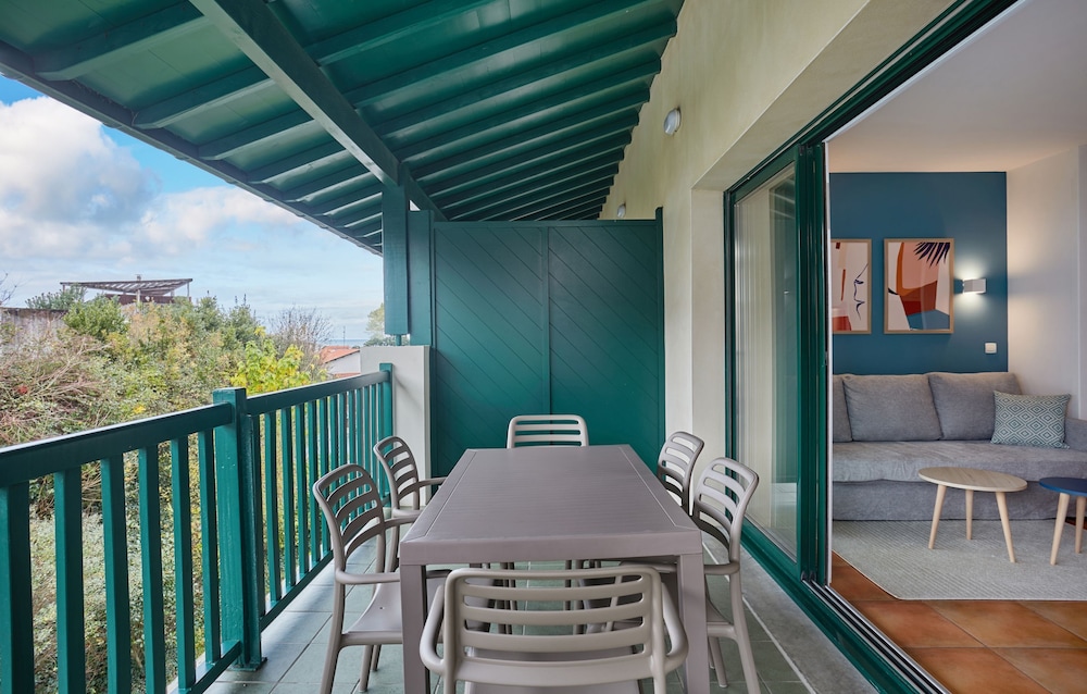 Residence Odalys Domaine Iratzia in SAINT JEAN DE LUZ