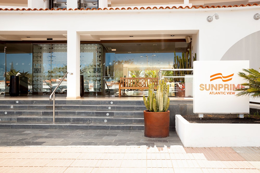 Sunprime Atlantic View Suites And Spa 6/53