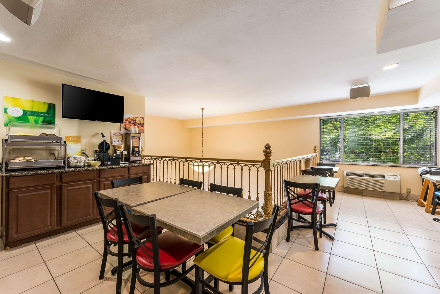 Quality Inn Huntersville Near Lake Norman 15/17