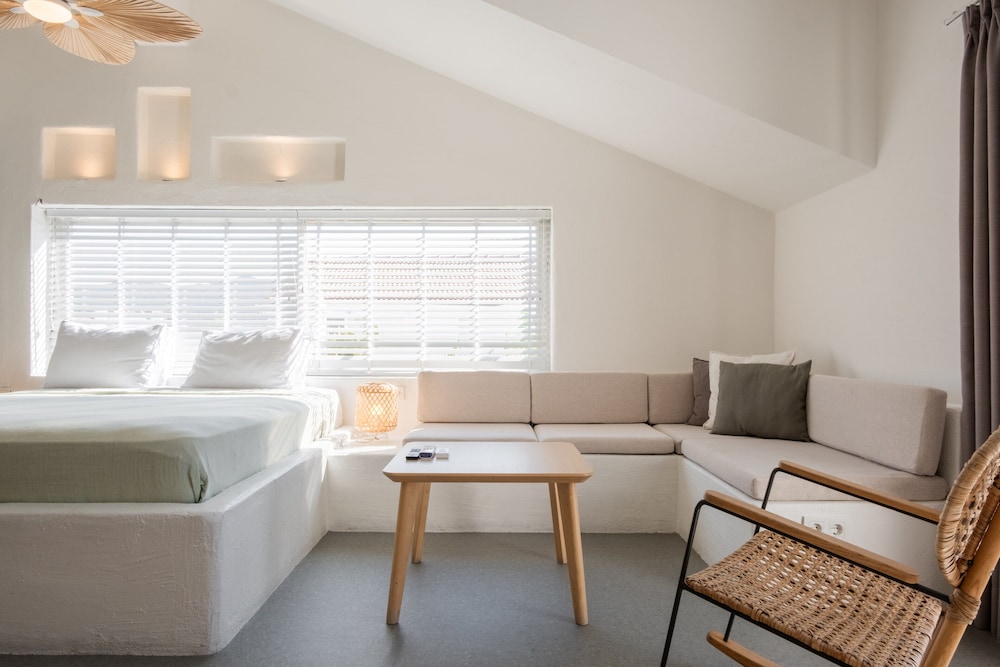 L Olive Homes 51/66