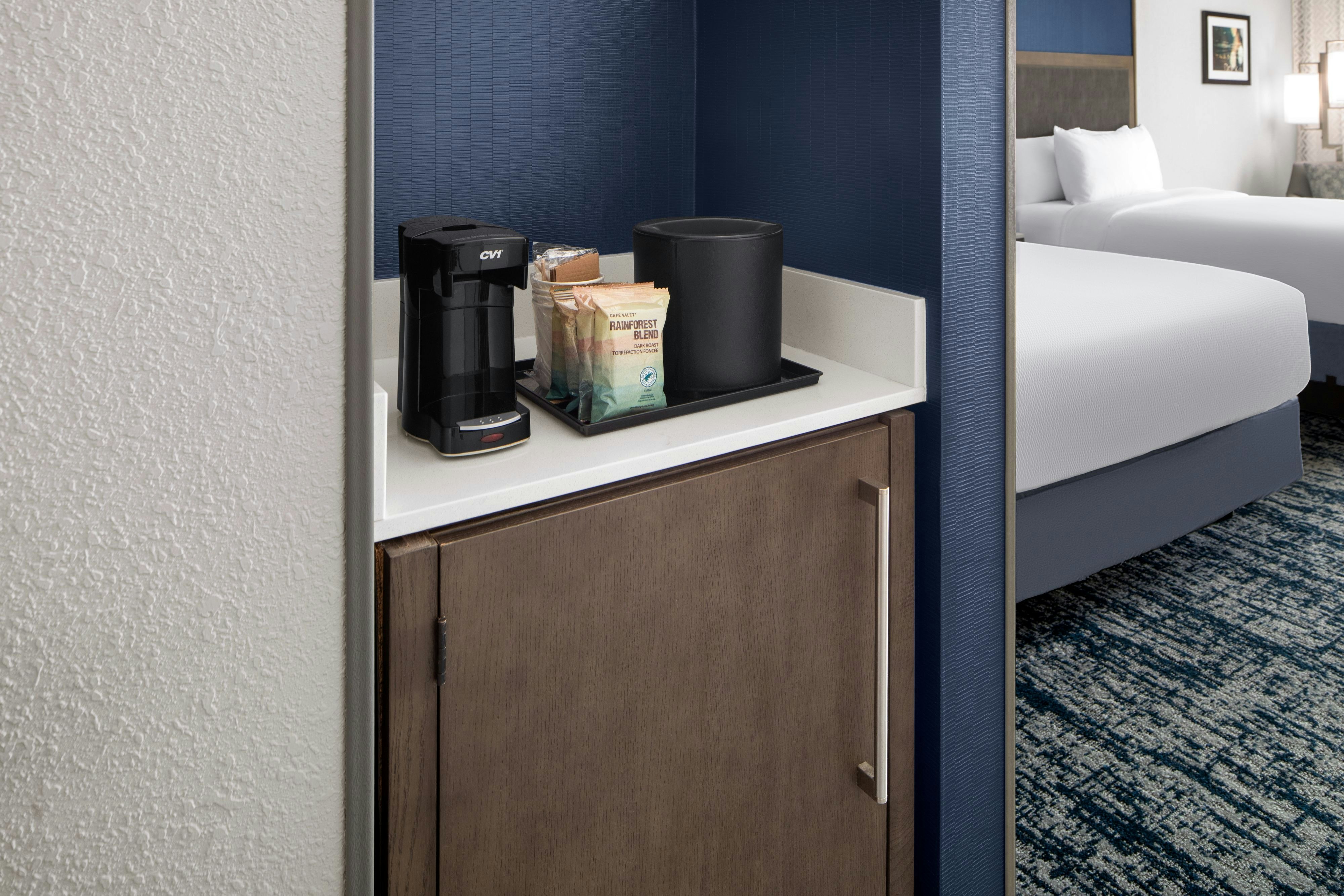 Courtyard By Marriott Wilmington Downtown Historic District 7/7
