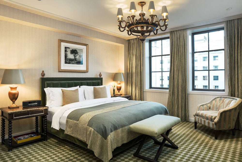 Empire, Suite, King Bed
