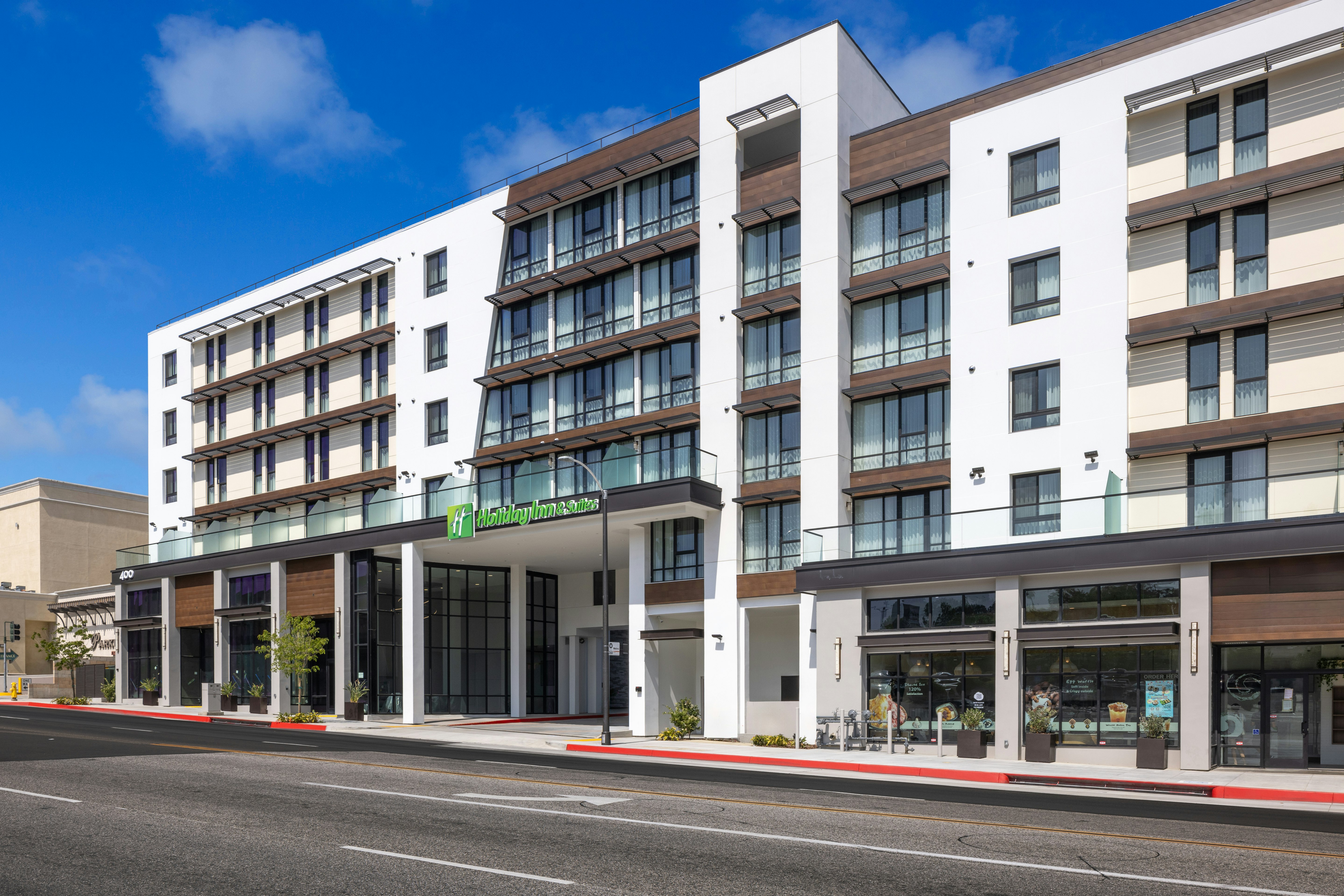 Holiday Inn & Suites Monterey Park Los Angeles, an IHG Hotel 4/50