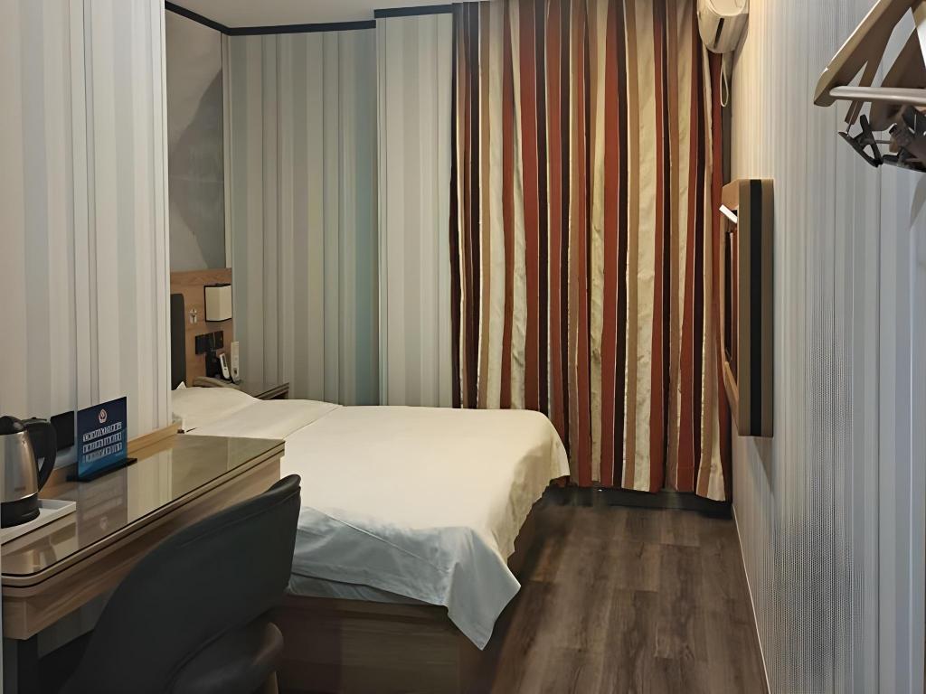 Thank You Inn Beijing Huairou Yanqi 32/39