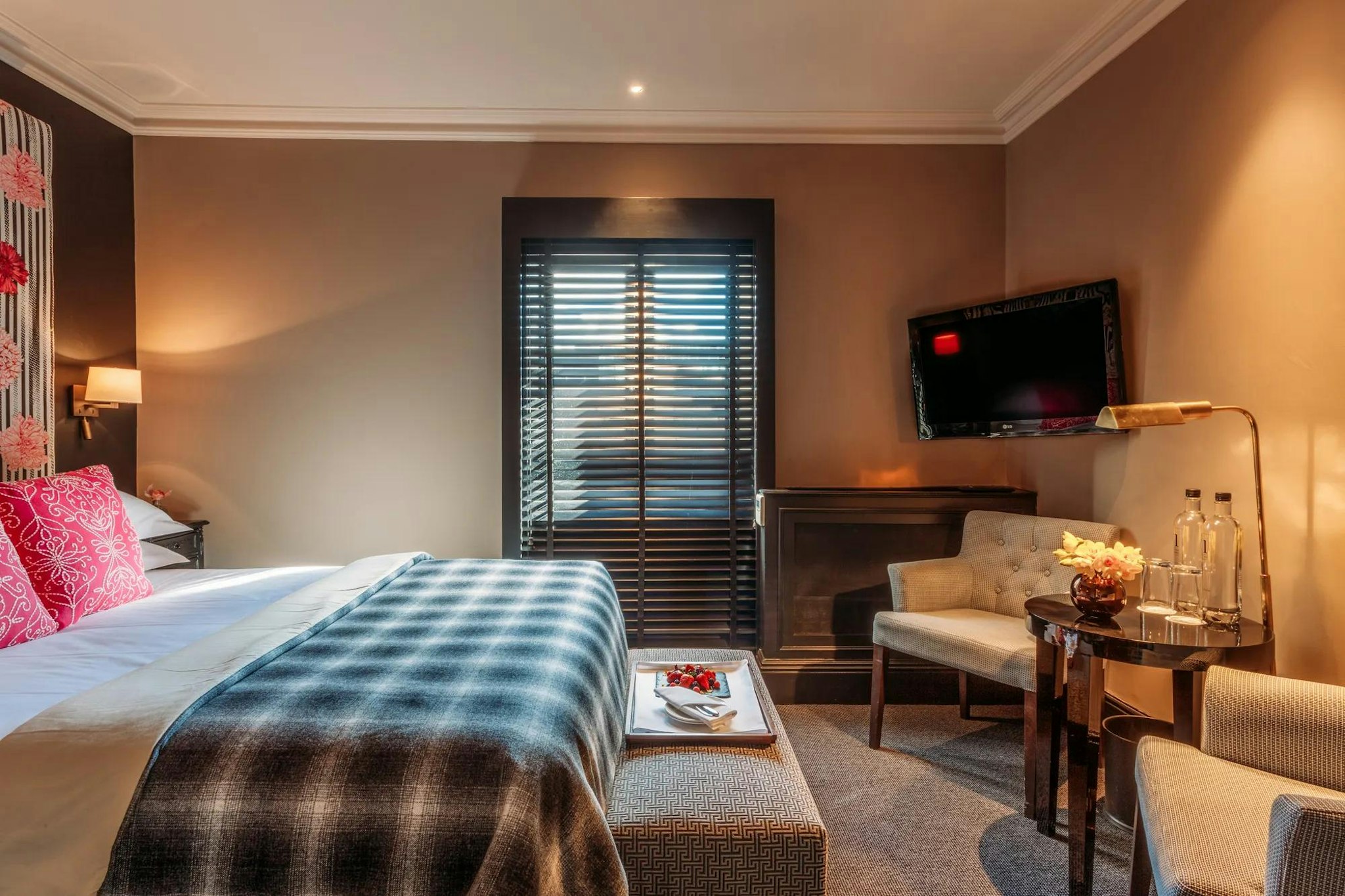 No 11 Cadogan Gardens Hotel 32/82