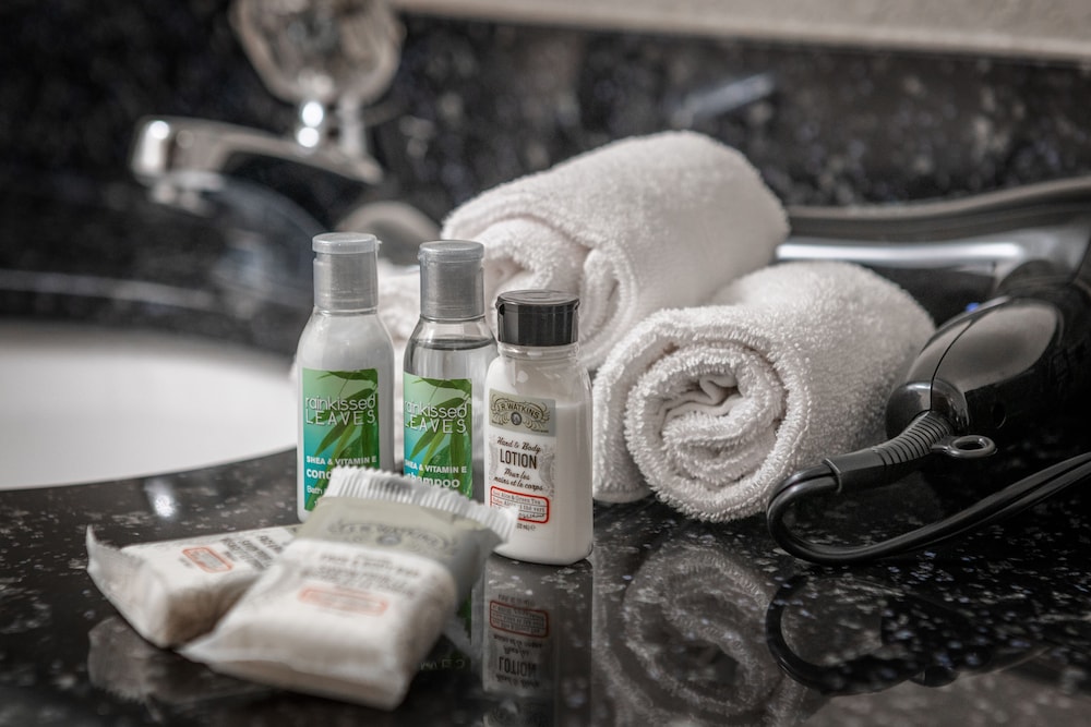 Holiday Inn Express Hotel & Suites Pikeville 41/44