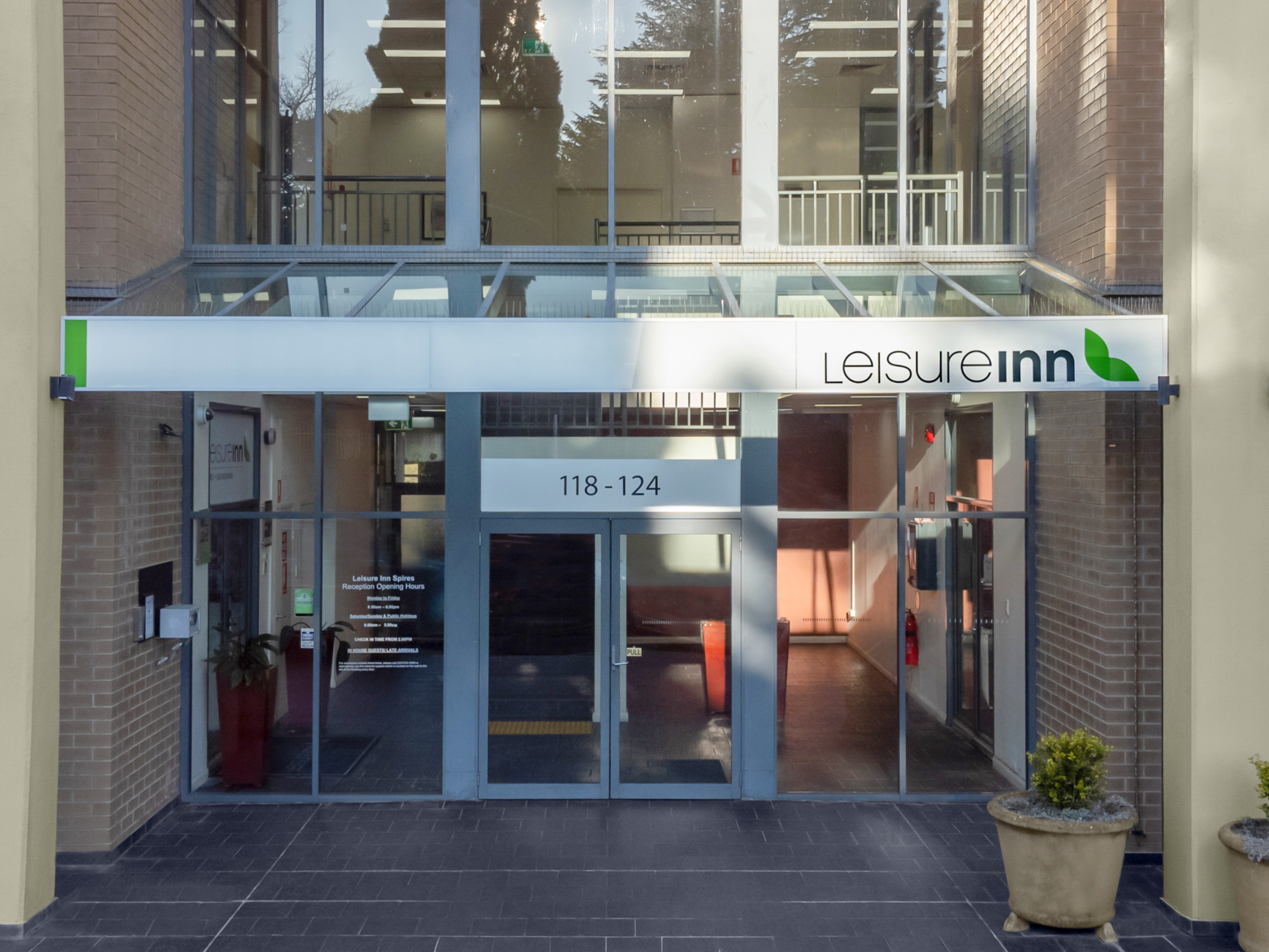 Leisure Inn Spires 2/50
