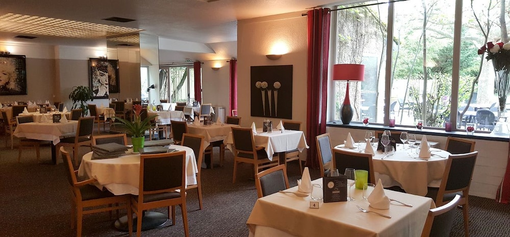Hotel-Restaurant Les Oliviers 50/65