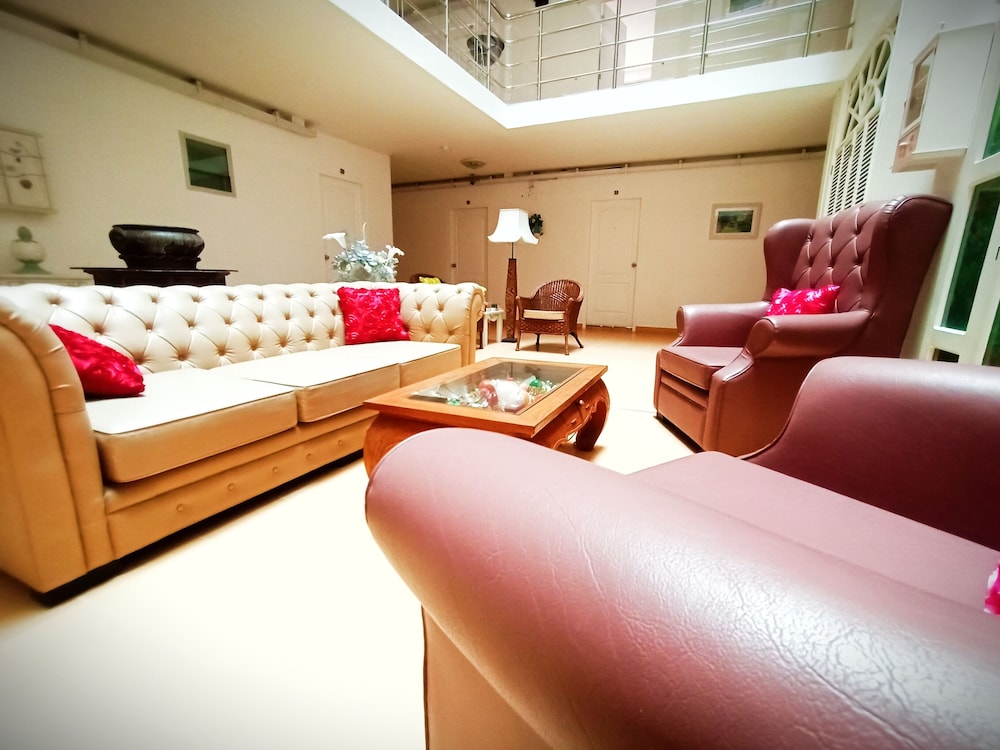 Chiangmai Lodge 33/52