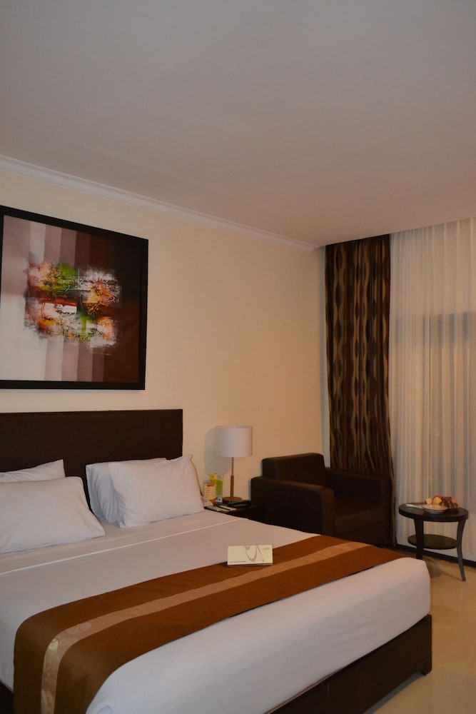 Hotel Montana Dua Malang 16/50