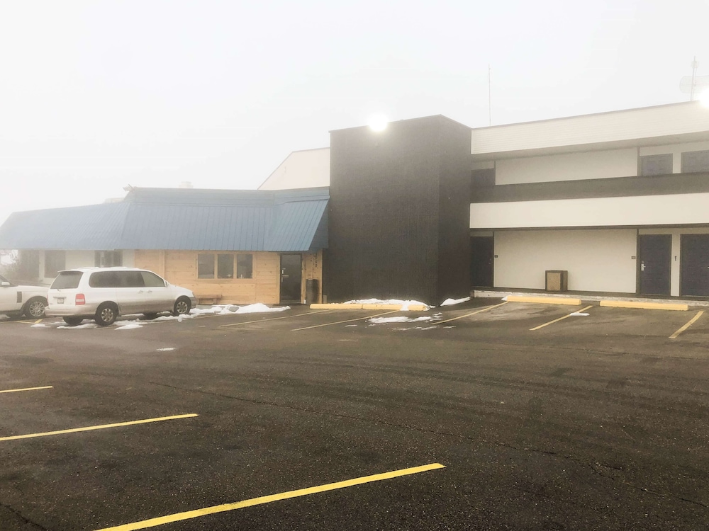 Motel6 Missoula, MT - Wye - Travel Plaza 11/15