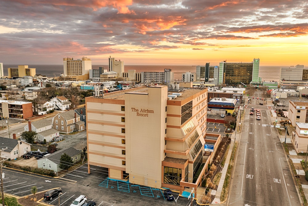 The Atrium Resort 23/36