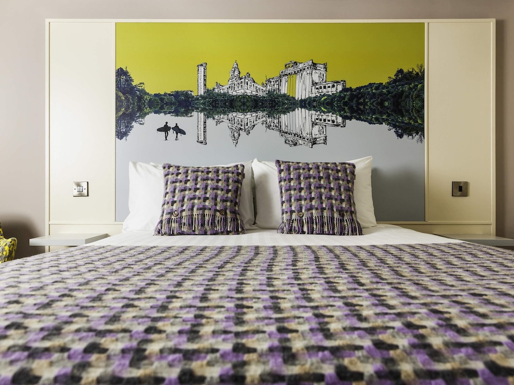 Mercure Swansea Hotel 5/61