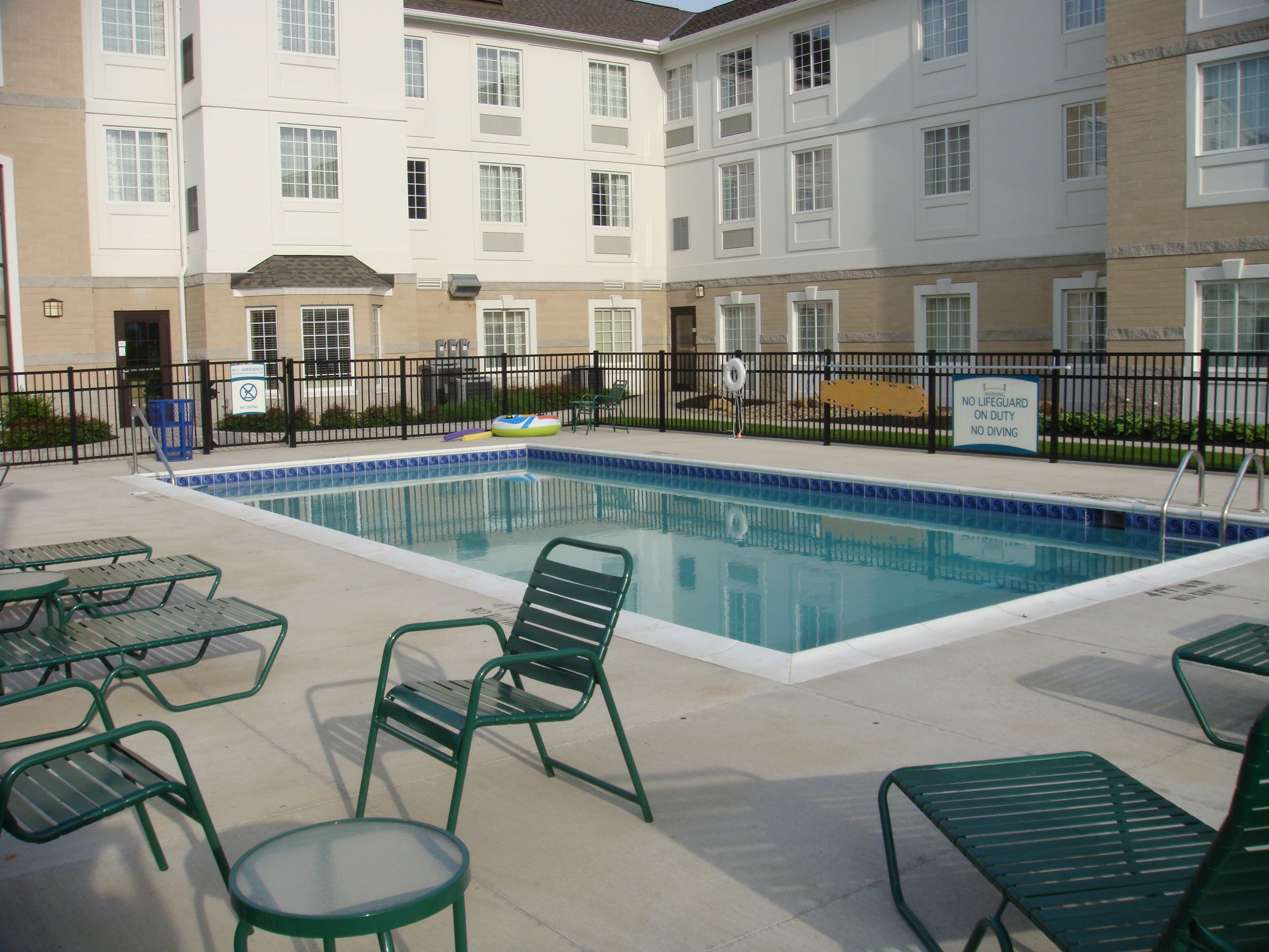 Staybridge Suites Cleveland Mayfield Heights Beachwood 64/68