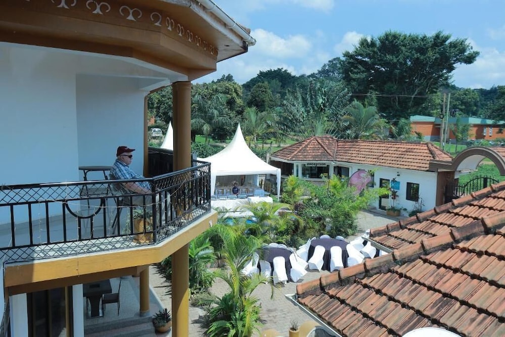 Mowicribs Hotel & Spa 5/50