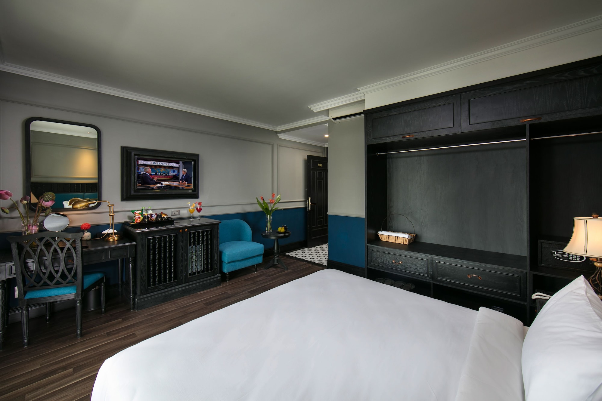 غرفة ديلوكس بسرير مزدوج أو سريرين منفصلين بإطلالة على المدينة بشرفة، Golden Holiday Hoi An Hotel 4/10