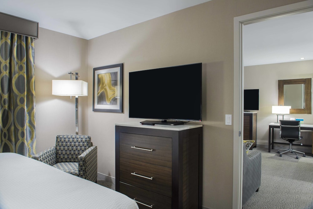 TownePlace Suites Boston Logan Airport/Chelsea 17/40