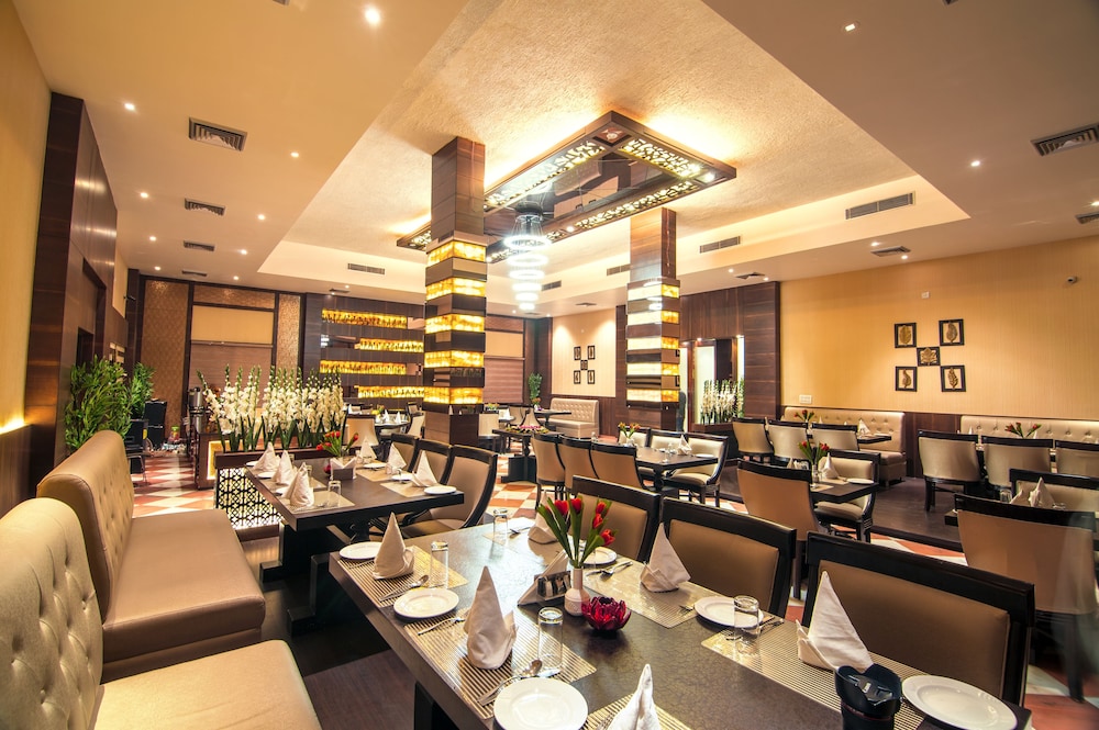 HOTEL ABHINANDAN 24/29