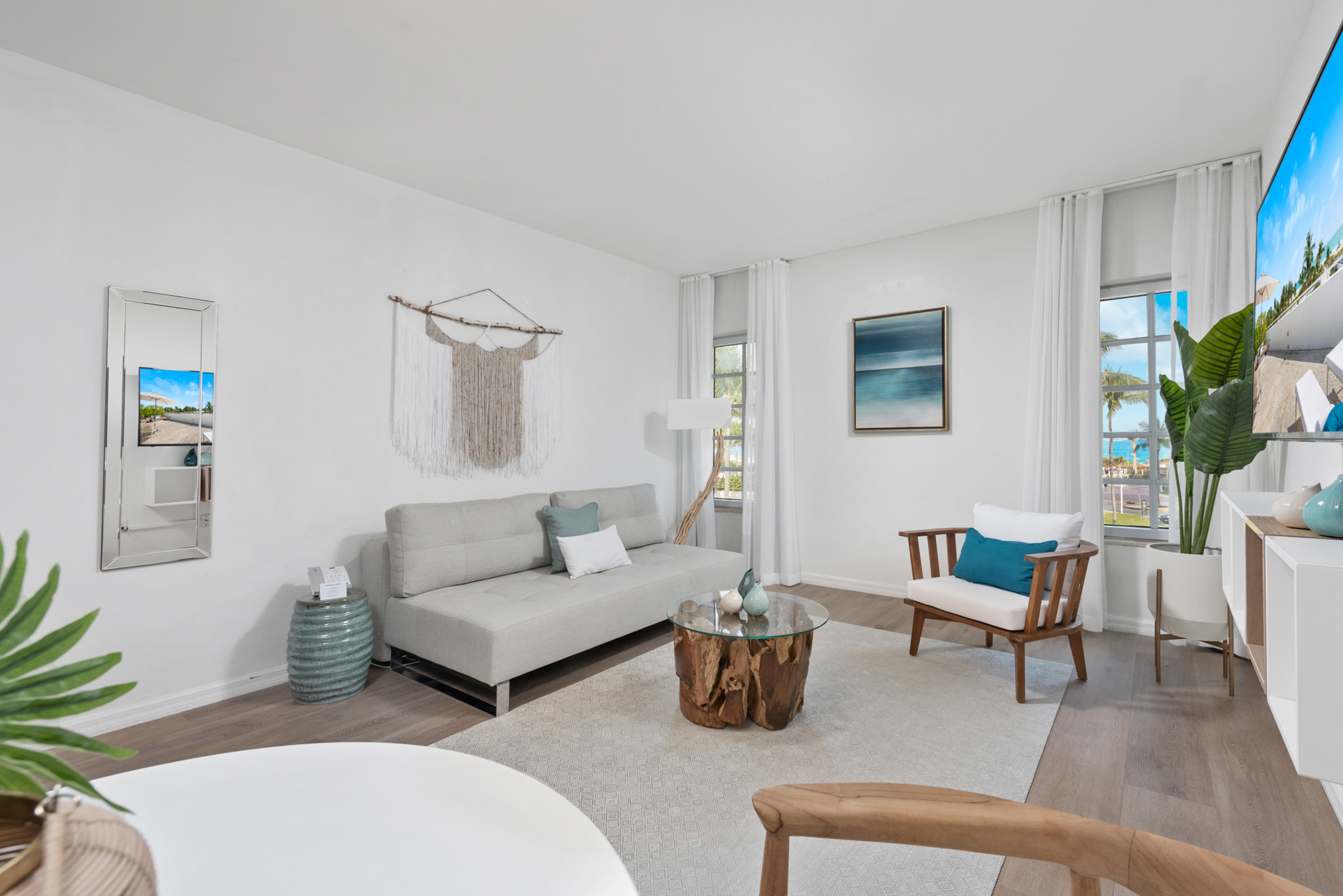 Bentley Hotel South Beach 52/84