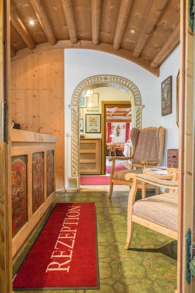 Landhotel Zum Metzgerwirt 5/28