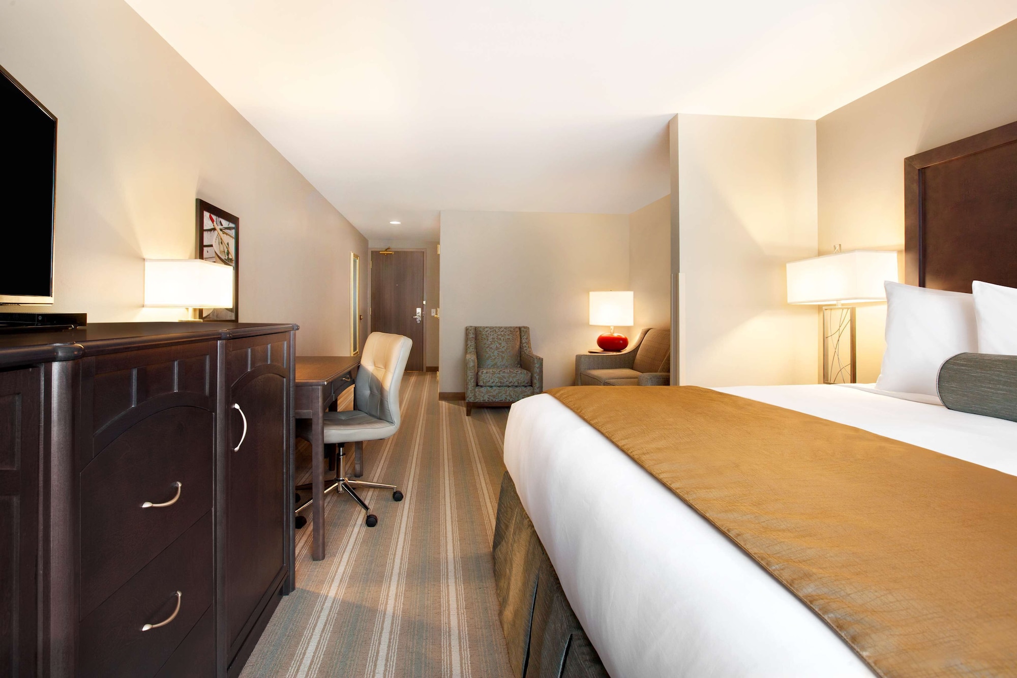 1 Bedroom, Suite, King Bed
