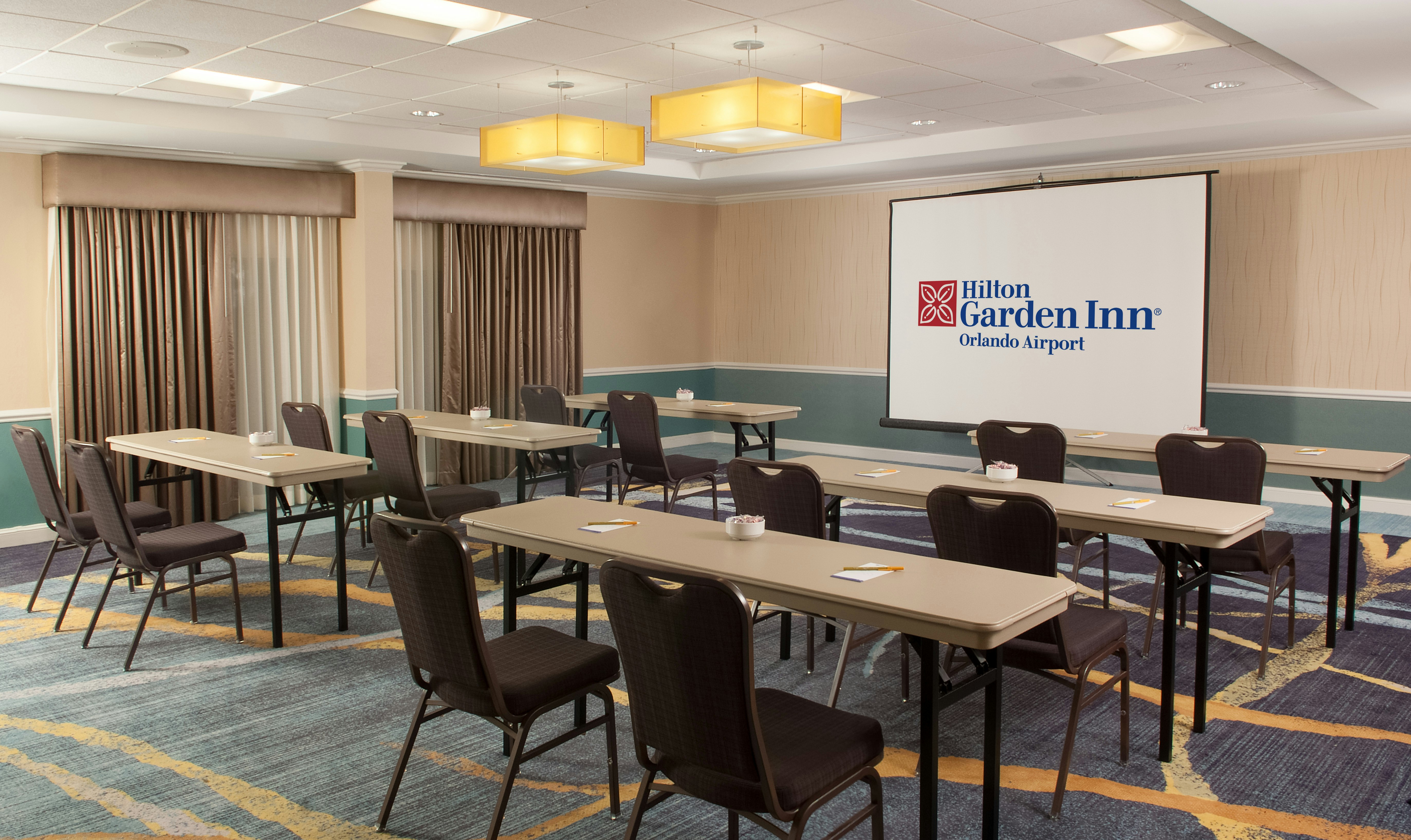 Hilton Garden Inn Orlando Airport 63/73