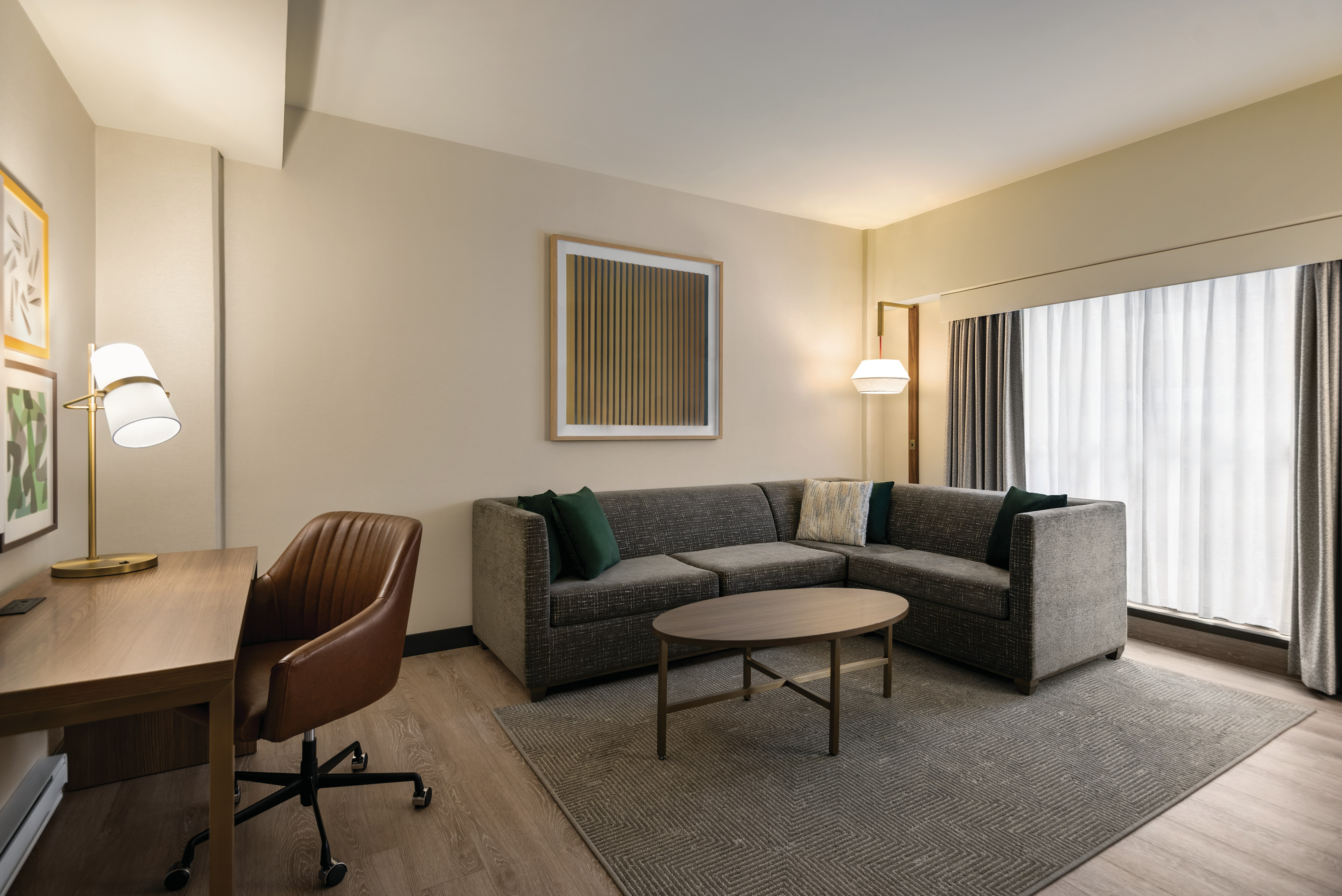 HOLIDAY INN HOTEL AND SUITES VANCOUVER DOWNTOWN 42/73