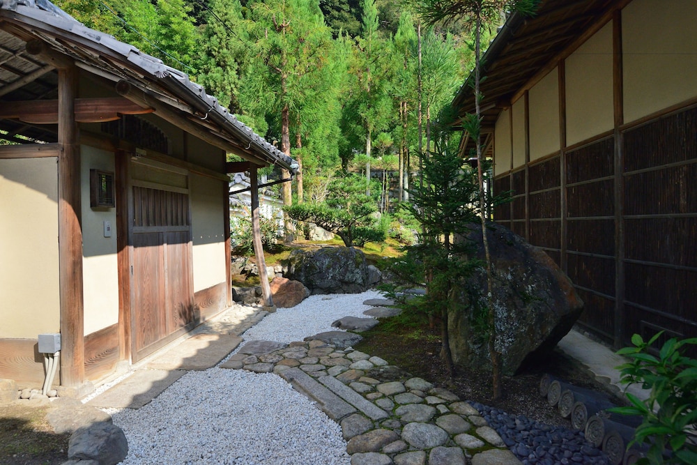 AOI Suites at Nanzenji Kan-un-an 88/92