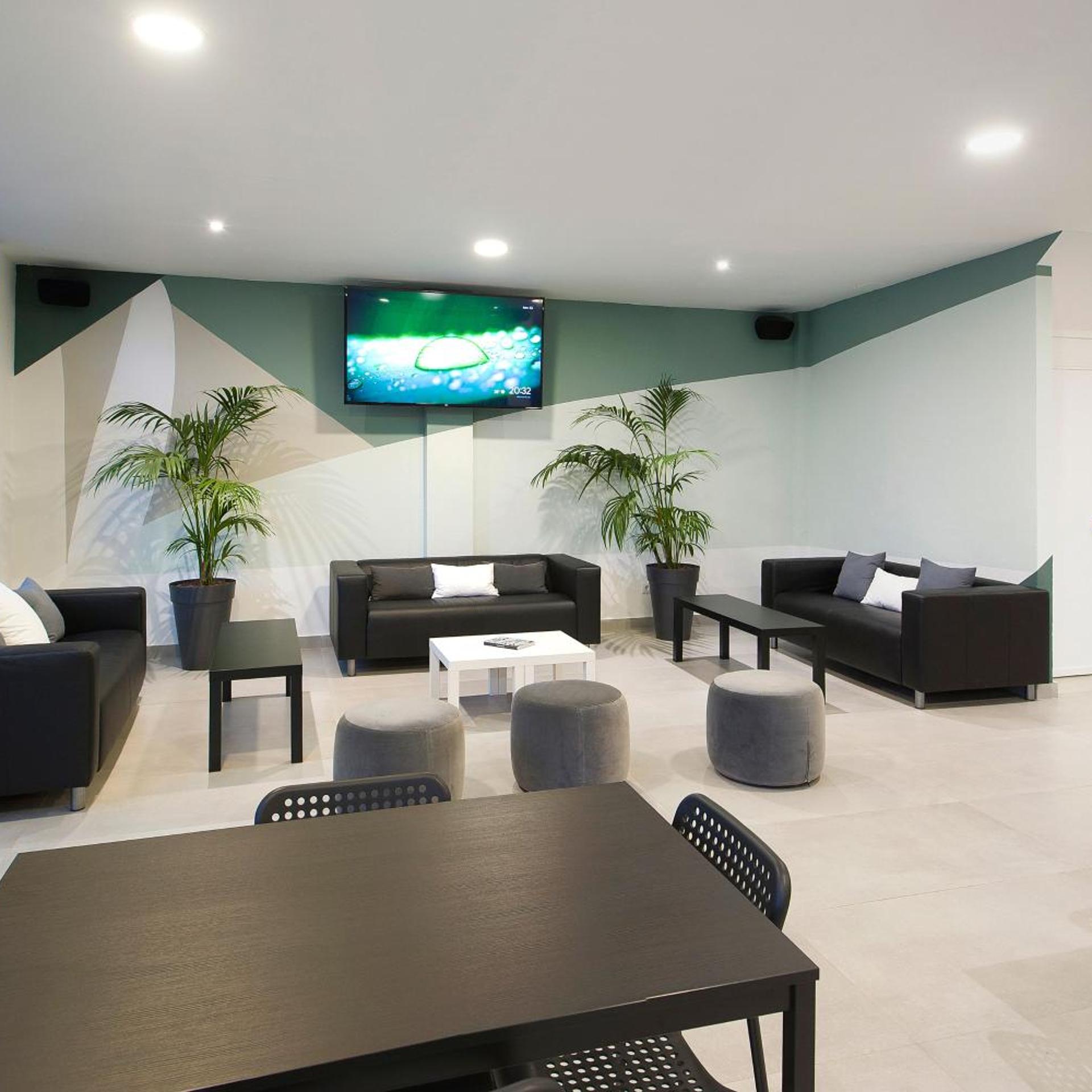 Hotel Base Ibiza 37/45