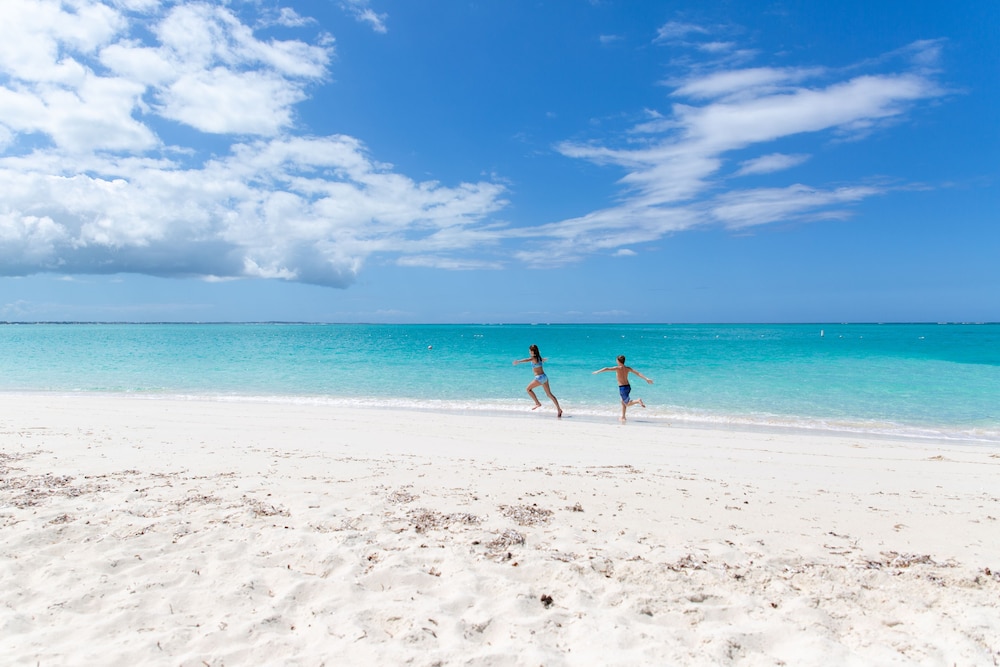 Somerset On Grace Bay 70/76