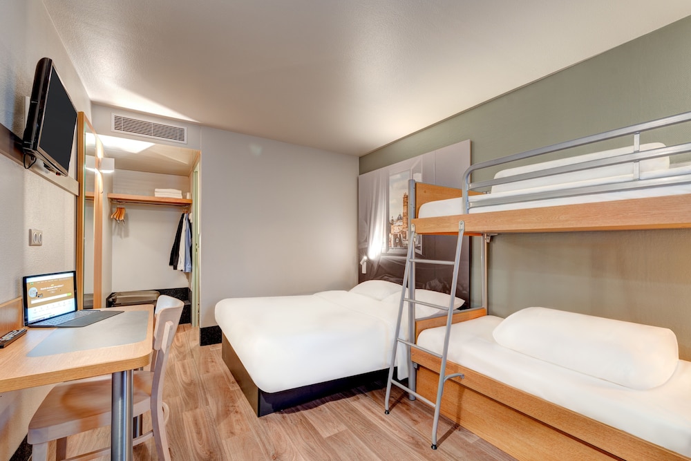 B&B HOTEL Louveciennes 20/56