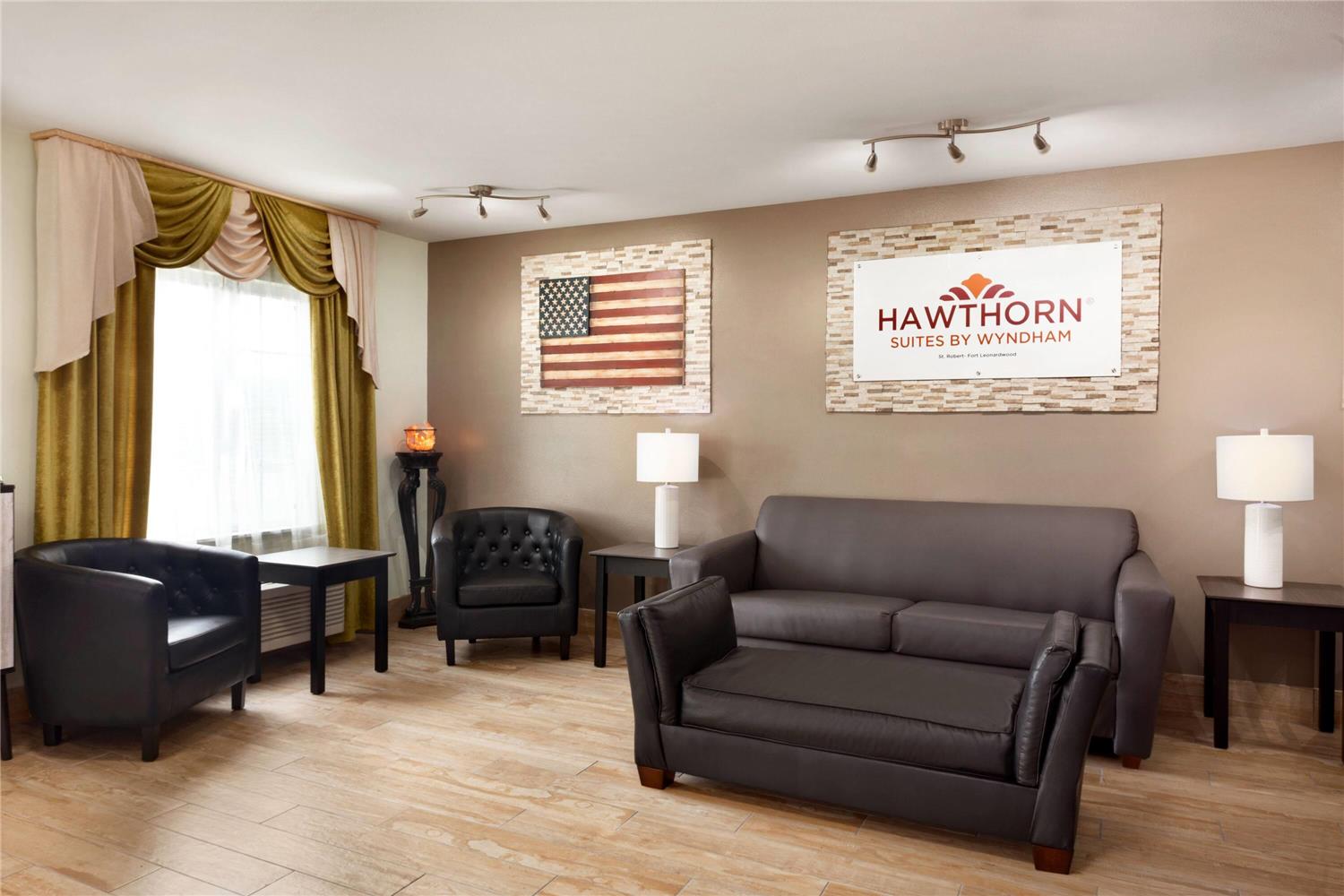 Hawthorn Suites By Wyndham St. Robert/Ft. Leonard Wood 6/11