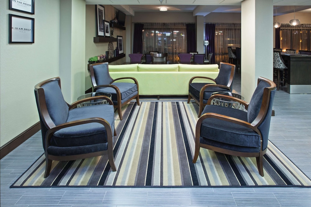 Hampton Inn Knoxville Airport 34/75