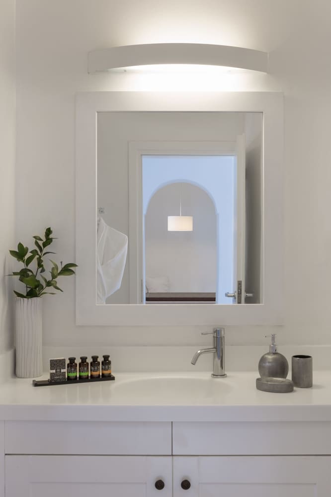 Aenaon Villas 25/27