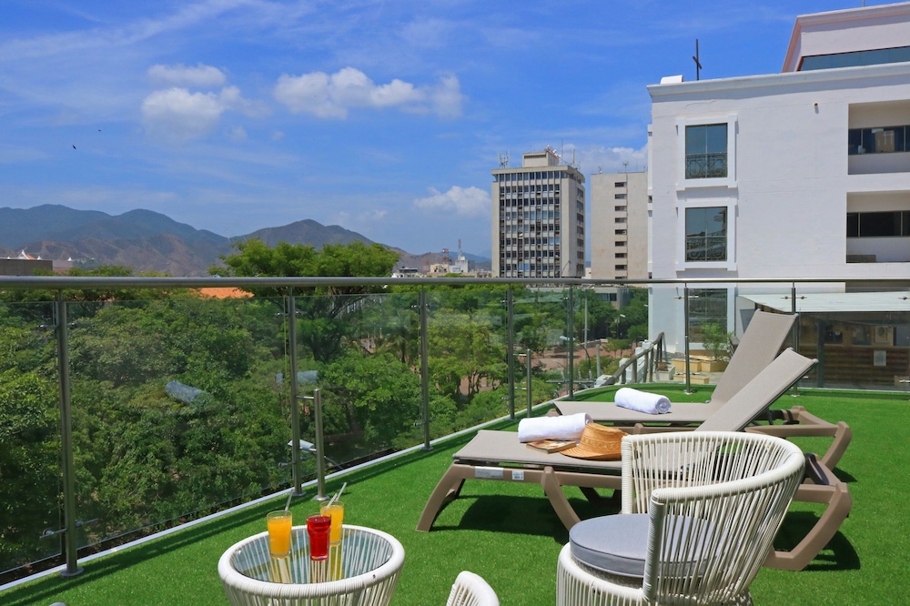 Bluebay Concept Hotel By Xarm Hotels 27/29