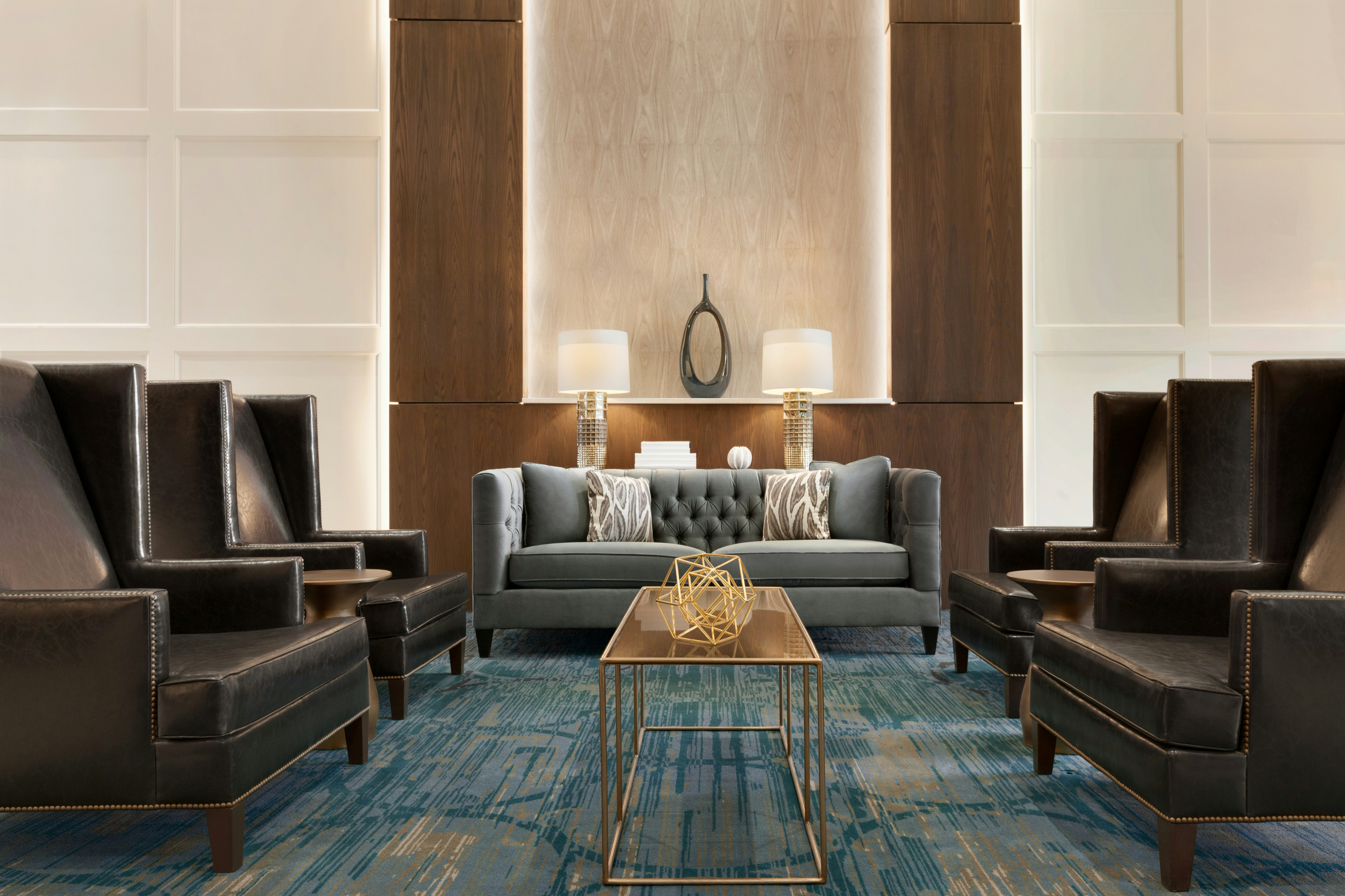 Embassy Suites by Hilton Wilmington Riverfront 42/76