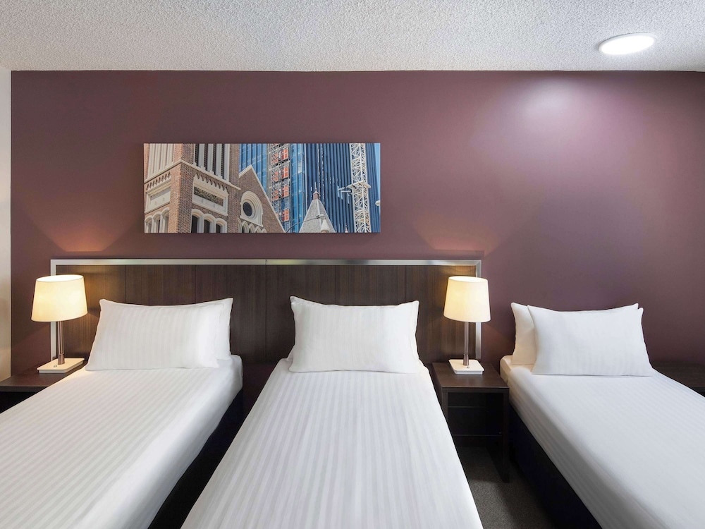 STANDARD, TRIPLE, 3 BEDS