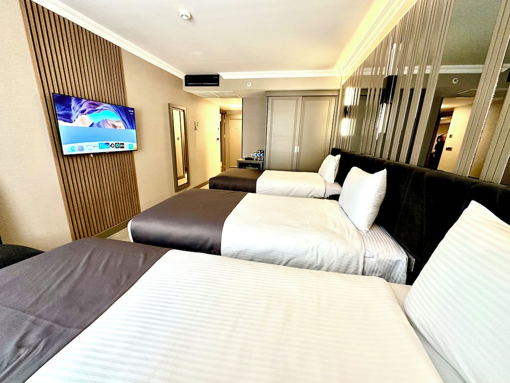 Aven Hotel 24/60