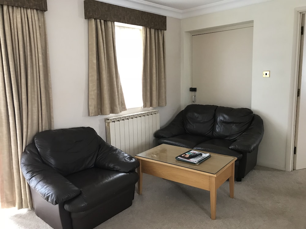 The Links Country Park Hotel 36/57