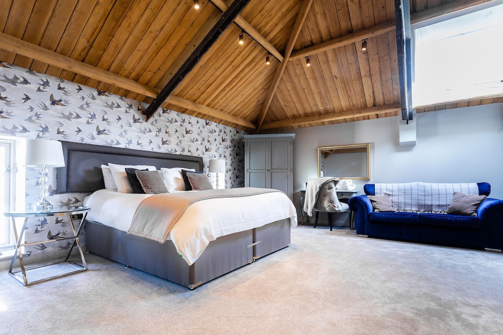 Lanelay Hall Hotel and Spa 16/48