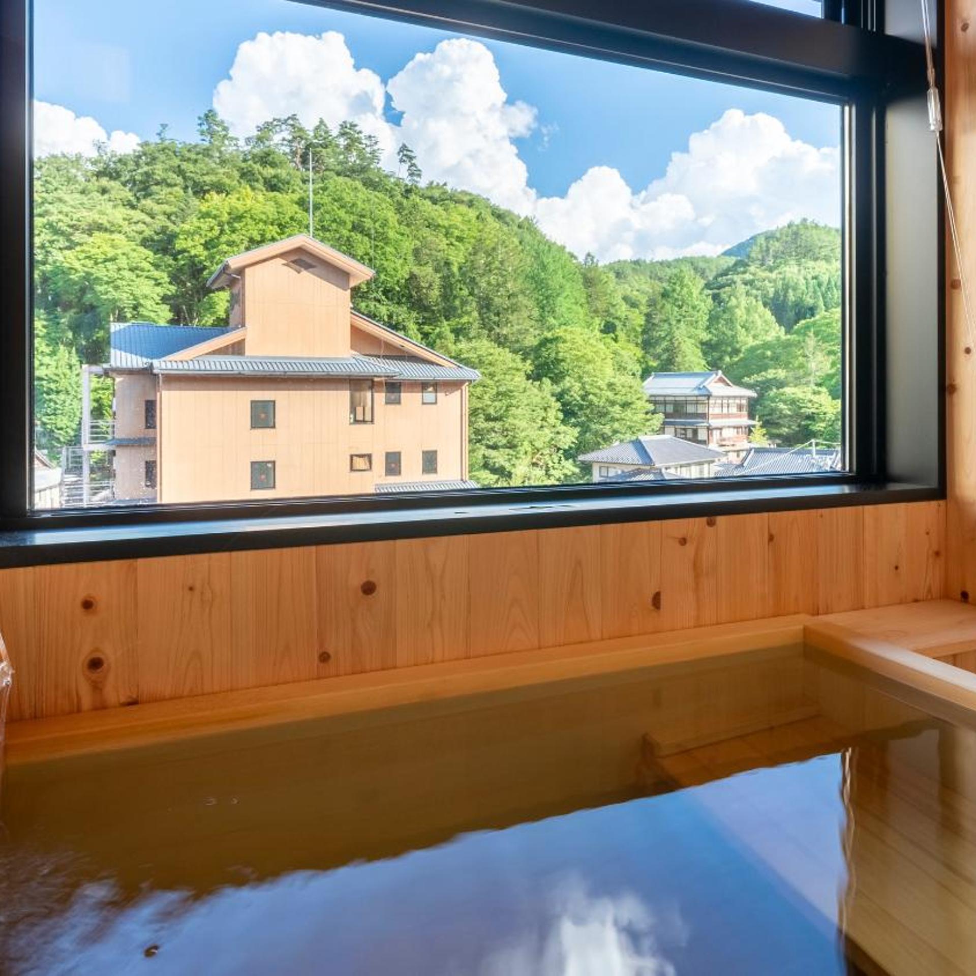 RYOKAN NAKAMATSUYA 5/50