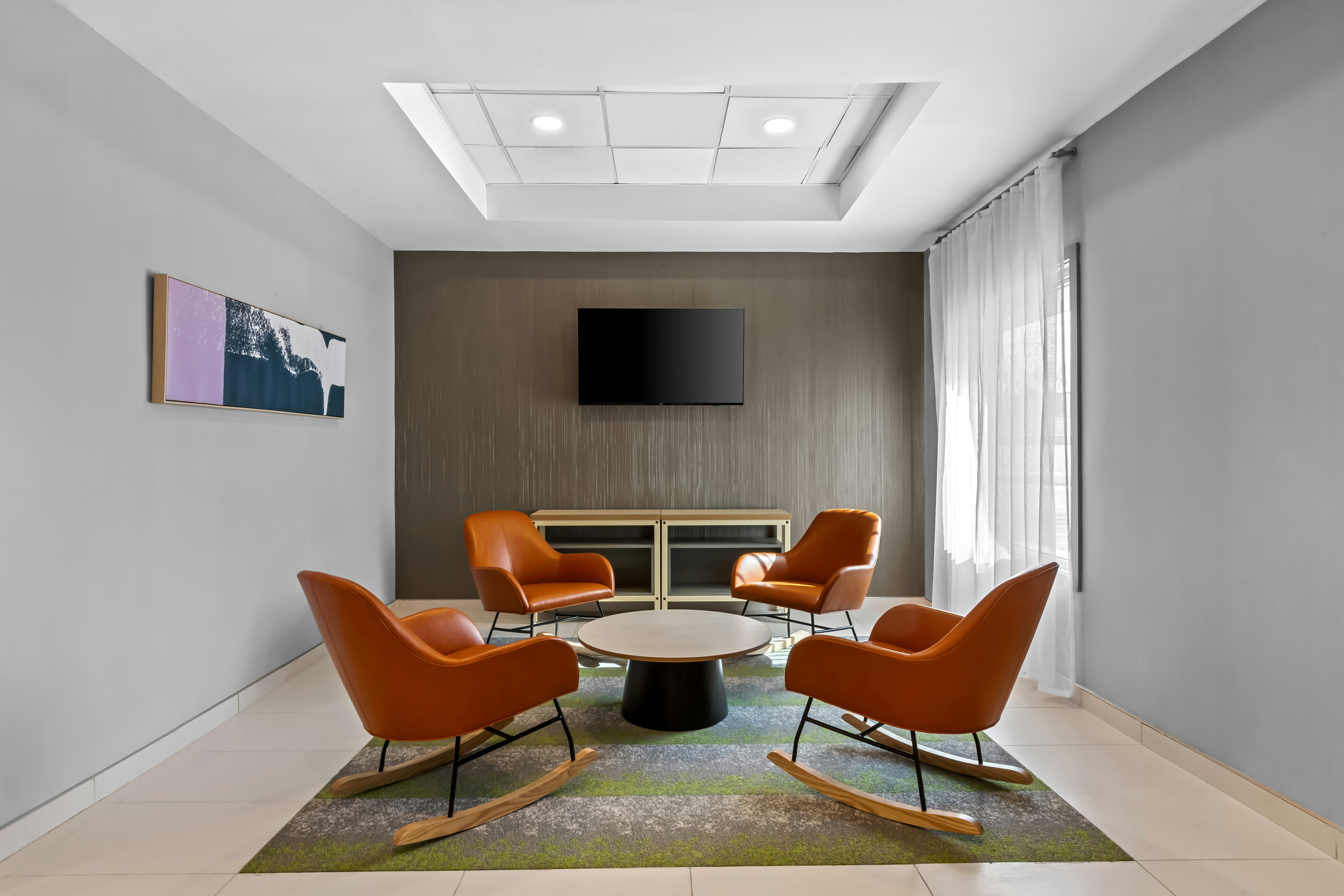 Spark by Hilton Bensalem Philadelphia 25/25