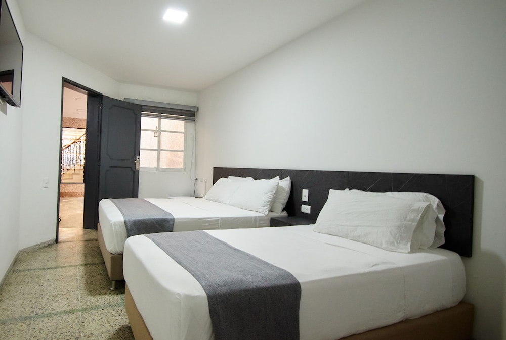 Brana Hotel 8/17