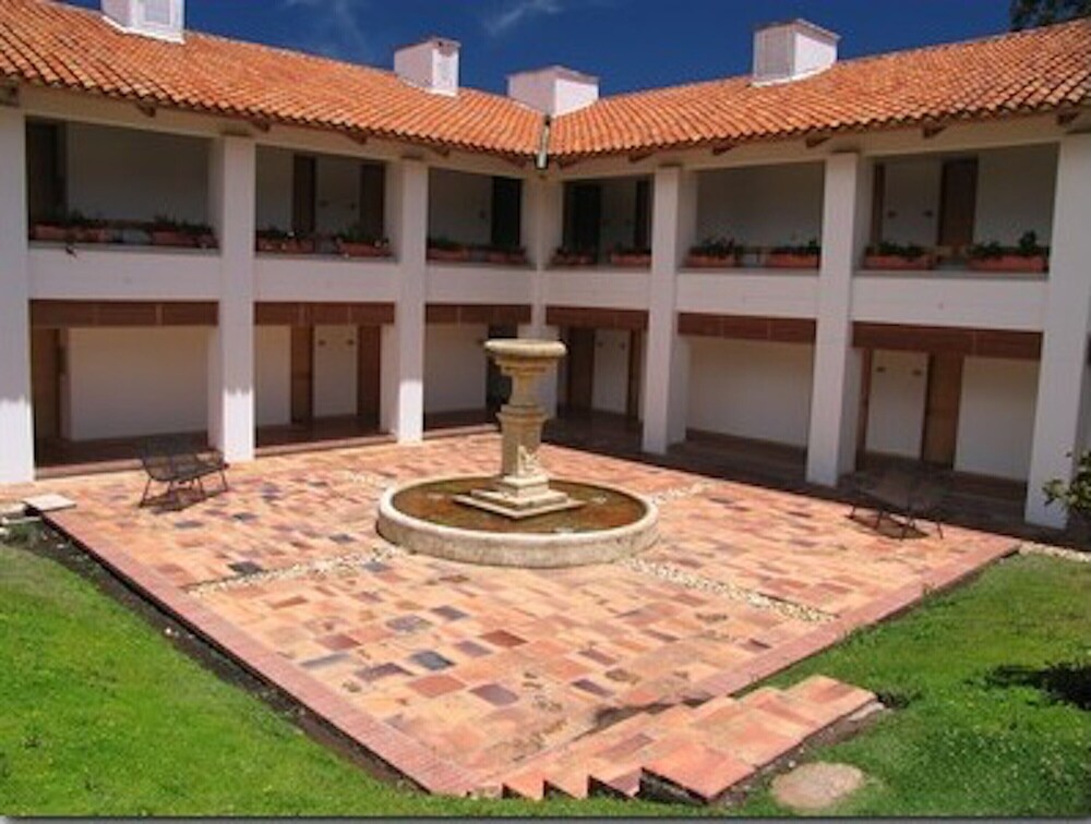 Hotel Casa de los Fundadores 27/31