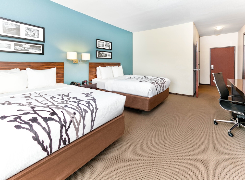 Wingate by Wyndham Longview North 23/48
