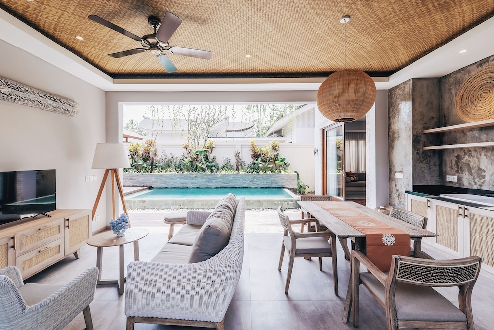 Daun Lebar Villas 30/50